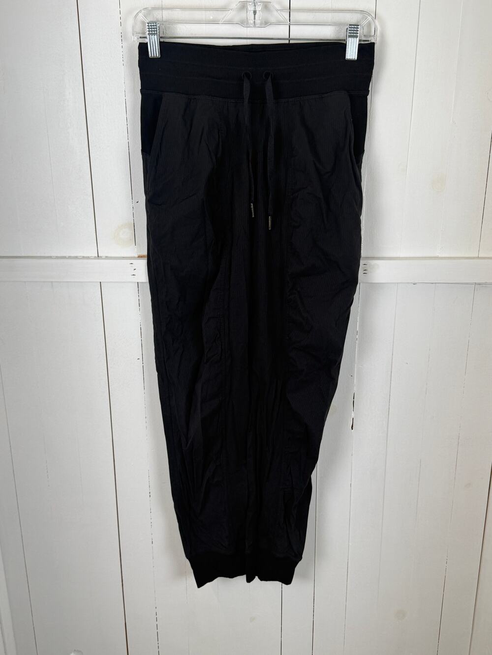 Lululemon Black Jogger Pants Size 4 Women's Activewear